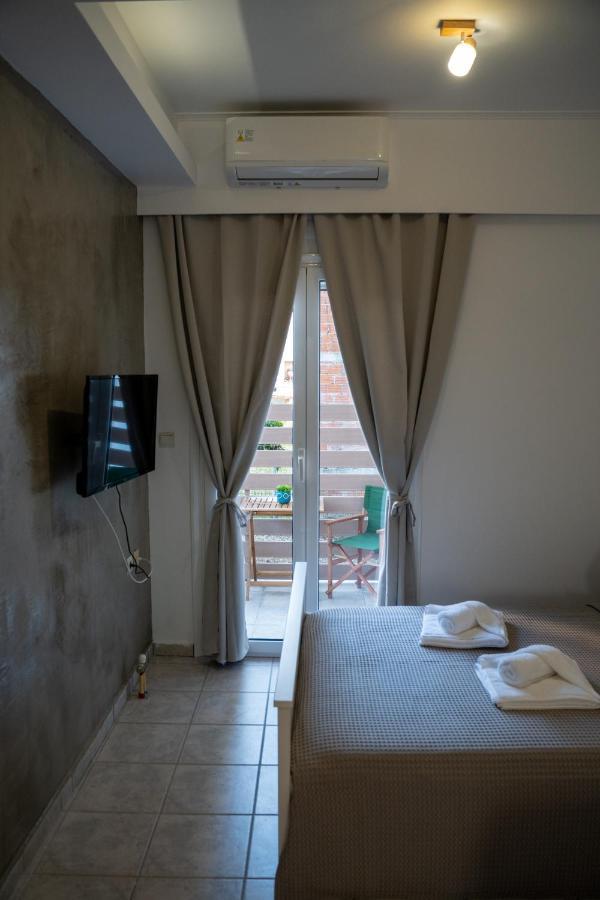Oleoso Apartment Igoumenitsa Ngoại thất bức ảnh